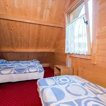 Holiday House For 4 People, Nyaraló